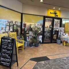 沖縄市プラザハウスビル2階の楽管茶が飲めるお店